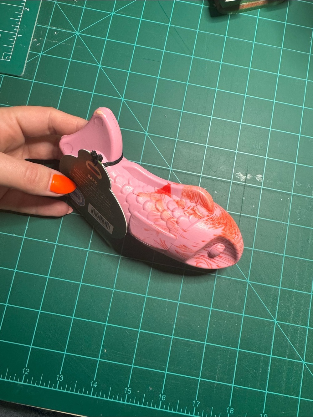 BARK PNW Chewnook Medium Pink Salmon Chew Toy - Picture 4 of 5